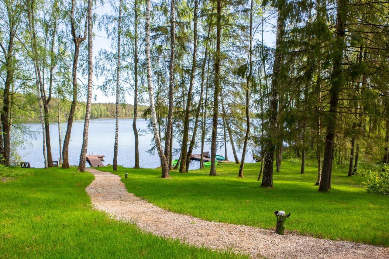 Azuluokesos Sodyba Molėtai Exterior foto